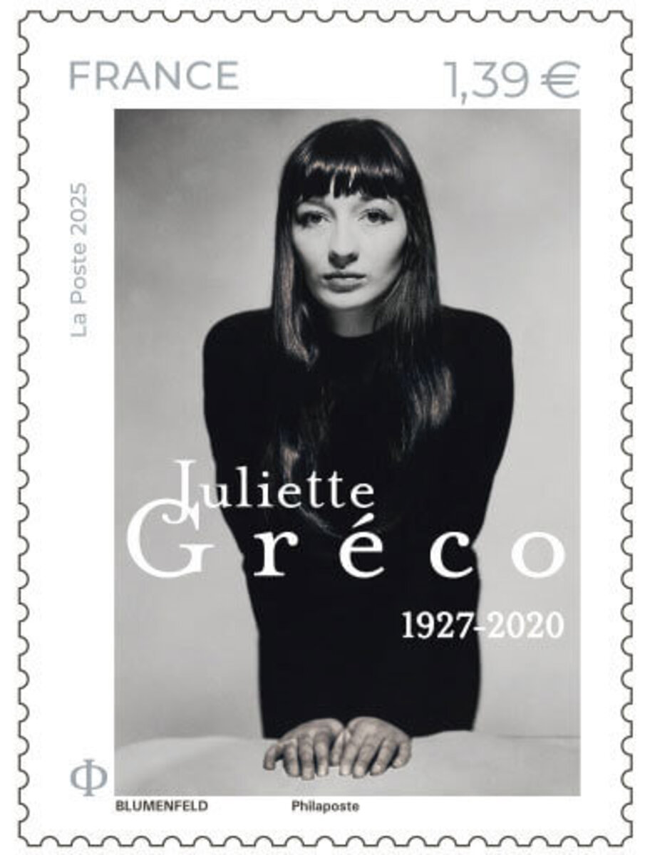 Read more about the article THE POST STAMP « JULIETTE GRÉCO » BY ERWIN BLUMENFELD